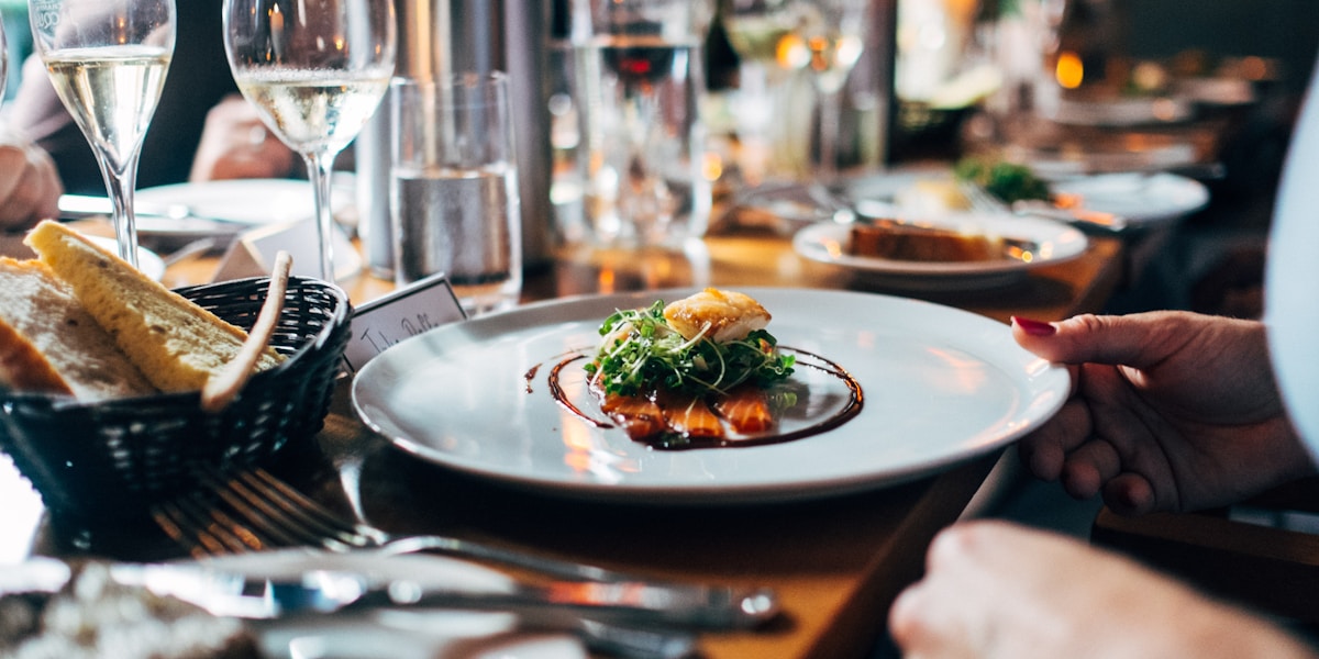 How to Choose the Best On-site cafeteria Miami for Your Company